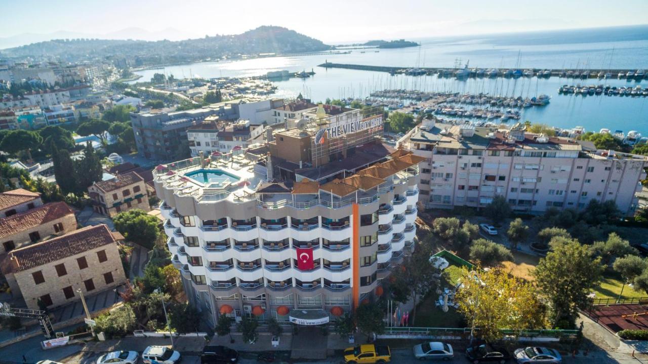 The View City Hotel คูซาดาซี ภายนอก รูปภาพ